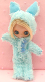 Petite Blythe Bubbly Blue Bunny