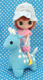 Petite Blythe Friendly Giraffe