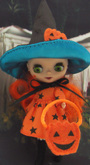 Petite Blythe Orange Munchkin