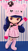 Petite Blythe Primp Pig