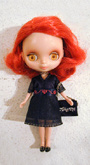 Petite Blythe Rouge Noir